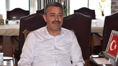 AKP'li belediye başkanı ölümden döndü: Eşi ve kızıyla hastaneye kaldırıldı