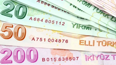 Emekli Maaşına Ek Zam: Nisan Ayında Hesaplara Yatacak
