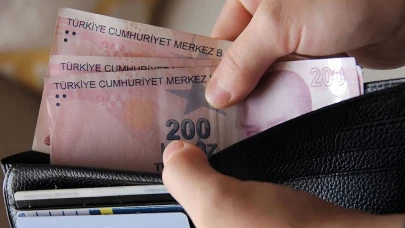 Emekliye kötü haber: Ödeme bayram sonrasına kaldı!
