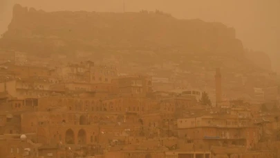 Meteoroloji'den fırtına ve toz taşınımı uyarısı! Bu illerde yaşayanlar dikkat: Maskesiz dışarı çıkmayın!