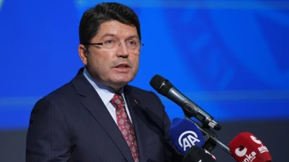 Yılmaz Tunç'tan Özgür Özel'in boykot çağrısına: Çok tehlikeli bir yaklaşım