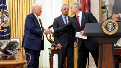 ABD’de Mehmet Öz’ün yemin töreninde şok! Torunu bayılınca Trump devreye girdi