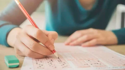 Açık Öğretim Okulları 3. Dönem kayıt yenileme işlemleri başladı