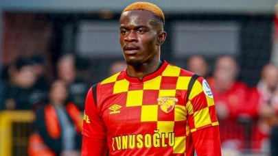 Afrika'nın derinliklerinden gelen yeni yetenek, Süper Lig kulüplerinin radarına girdi: Transfer rekabeti kızışıyor!