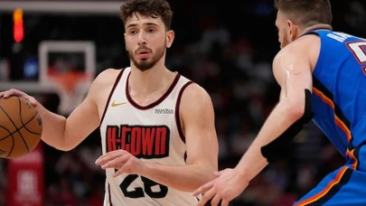 Alperen, Rockets'ı play-off'a taşıdı