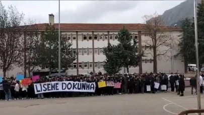 Amasya'da lise öğrencilerinden 'proje okul' atamalarına tepki