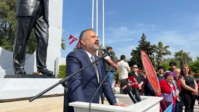 Aslanoğlu, Saygılı'ya 23 Nisan Mesajını Verirken Sert Bir Tavır Koydu