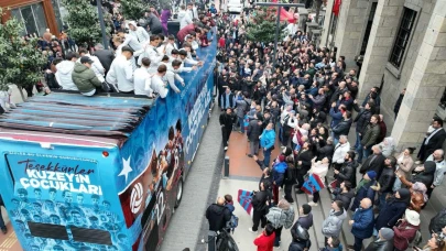 Avrupa'da unutulmaz bir tarih yazıldı: Liderden gençlere beklenmedik sürpriz!