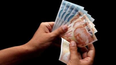 Emekliler ve memurlar için ödeme günü geldi! Beklenen gün nihayet açıklandı, hesaplara ne zaman yatacağı belli oldu!