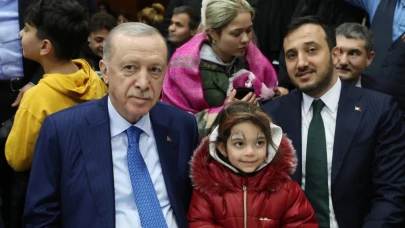 Erdoğan'dan depremden etkilenen vatandaşlara ziyaret