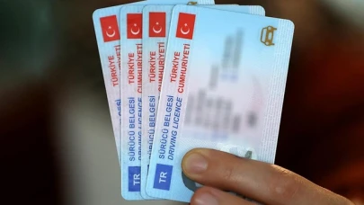 Ehliyet yenileme işlemlerinde son günler yaklaşıyor! Eski ehliyet sahipleri 7 Bin 423 TL fark ödemesi yapmak zorunda kalabilir