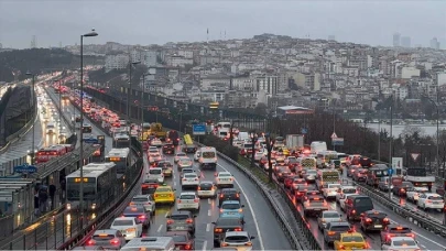 İstanbul'da Trafiğe Dikkat!