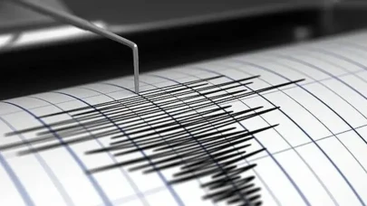 İstanbul'daki deprem sonrası telefonlar çekmiyor!