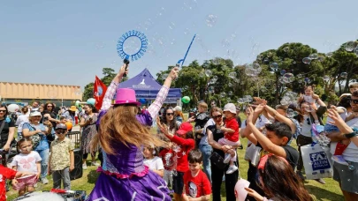 İzmir Kültürpark’ı 23 Nisan neşesi sardı!
