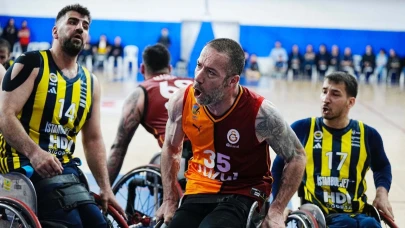 Galatasaray, Fenerbahçe'yi yendi şampiyon oldu