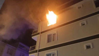 Kırşehir'de binada yangın çıktı!