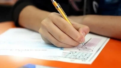 KPSS'de 78.'si oldu, kontenjanla açıkta kaldı: Öğretmen adayının gözyaşları isyan ettirdi!