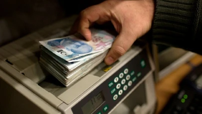 Krediyle ev, araba ve düğün yapacaklar dikkat! Bankalarda faiz tablosu güncellendi: En düşük faiz sunan bankalar...