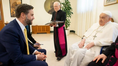 Papa Francis, ABD Başkan Yardımcısı Vance ile görüştü