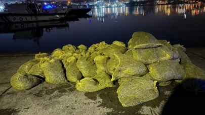 Samsun’da 1 ton kaçak kum midyesi ele geçirildi