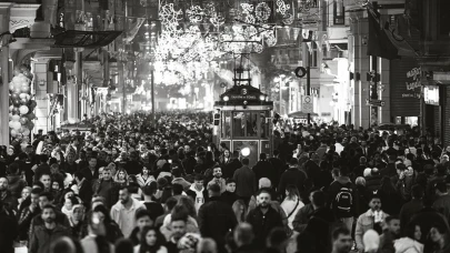 Siyasi araştırmada dikkat çeken detay: Kutuplaşma yalnızca ideolojik değil
