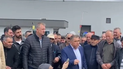 Yüzlerce kişinin çalıştığı fabrikada üretim durdu, işçiler tedirgin