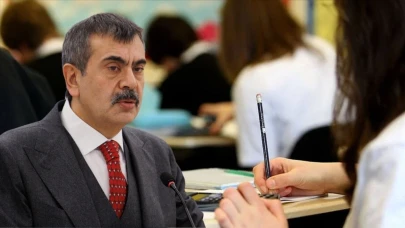 Zorunlu eğitim süresi kısalıyor mu?