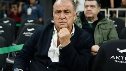 Fatih Terim'in 5 Yıldızlı Bayrağı Bodrum'a Astı! Şampiyon Galatasaray'a Destek Mesajı