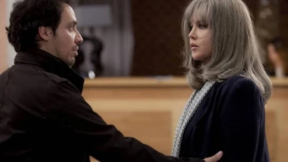 "David ve Madam Hansen: Alzheimer Hastası ve Genç Terapist Arasındaki Dokunaklı Bağ"