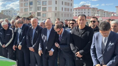 Ilıcalı ailesinin acı günü! Cenazeye Acun Ilıcalı da katıldı