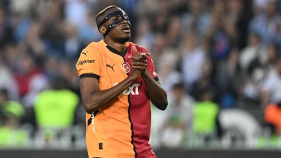 Galatasaray'ın Yıldızı Osimhen, Taraftarlara Teşekkür Etti: "Lig Şampiyonluğu Parmaklarımızın Ucunda!"