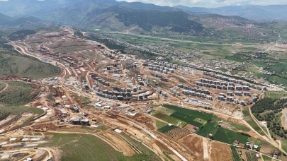 Kahramanmaraş Valisi, Depremler Sonrası Yeniden Yapılanma Çalışmalarını İnceledi