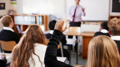 En Pahalı Okul Unvanını Koruyarak Ücretlerde Rekor Kırdı