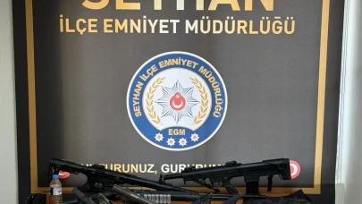 Adana’da silah ticaretine darbe: Takip edilen araçtan cephanelik çıktı!