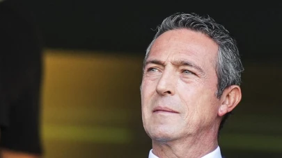 Oğlu Kongre'de beklenmedik bir şekilde ortaya çıktı ve izleyiciler, onun babasıyla olan benzerliğine hayran kaldı!