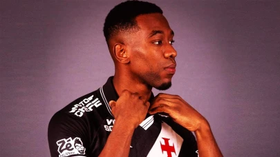 Carlos Cuesta futbol dünyasında övgü aldı! Çok yönlü bir yetenek