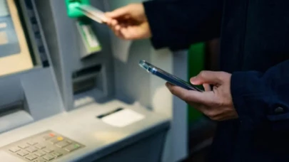 EFT İşlemleri Hakkında Bilmeniz Gereken Her Şey! Hangi Saatlerde Yapılmalı? Para Transferinde Dikkat Edilmesi Gerekenler Burada!