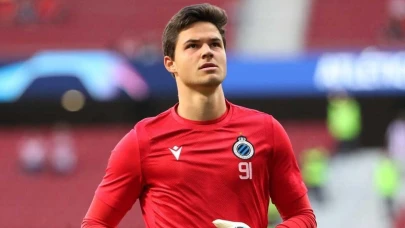 Galatasaray'ın Hedefindeki Kaleci Senne Lammens, Manchester United'a Gidiyor
