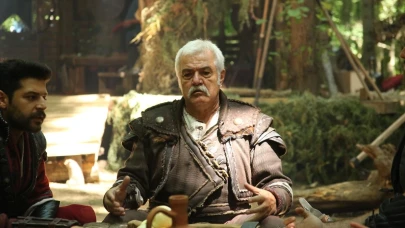 Meğer o da oyuncuymuş! Serdar Gökhan'ın oğlu görenleri şoke etti