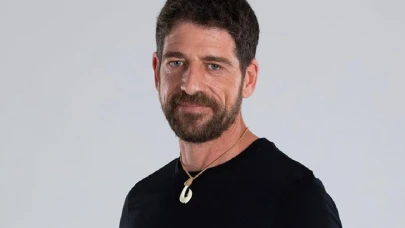 Oyuncu Hünal'dan Şok İddia: Öğrencilere Sahte İmzalı Sertifika Dağıtılmış!