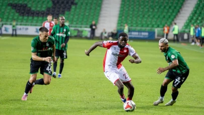 Sakaryaspor ile Sivasspor arasında oynanan maçta kural ihlali tespit edildi