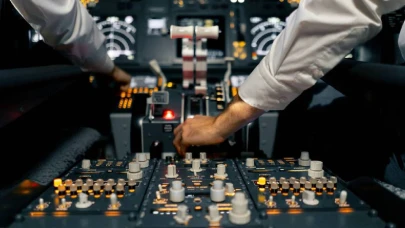 Alman pilotların büyük çoğunluğu uçuş esnasında uyukluyor