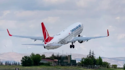 Türk Hava Yolları, Boeing ile dev uçak anlaşması imzaladı: İşte Detaylar!