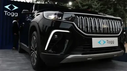 Yerli otomobil üreticisi Togg'un merakla beklenen modeli T10B'nin çıkış tarihi ve ÖTV indirimi konusundaki belirsizlikler devam ediyor.