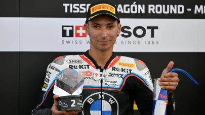 Zafer serisi devam ediyor! Toprak Razgatlıoğlu'nun hızı kesilmiyor