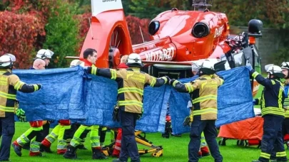Yanında iki çocuğu vardı! Belediye başkanına bıçaklı saldırı: Ağır yaralı!