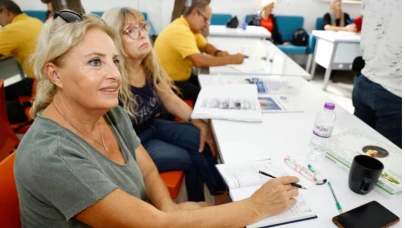 65 yaş üstü bireyler için özel bir buluşma noktası: Aktif Yaşlı Merkezi'nde zengin etkinlikler ücretsiz olarak sunuluyor