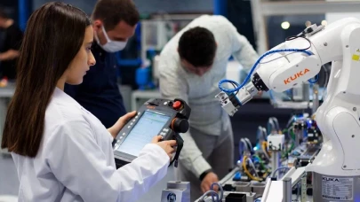 70 bin öğrenci Mars’ı keşfetti