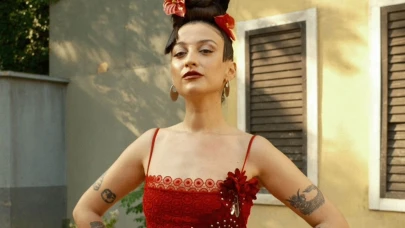 Ünlü şarkıcı Melike Şahin, Grammy Ödülleri'nde 4 farklı kategoride aday gösterildi!