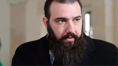 Abdülhamid Kayıhan Osmanoğlu kimdir, kaç yaşında, nereli? Abdülhamid Kayıhan Osmanoğlu nerede yaşıyor?